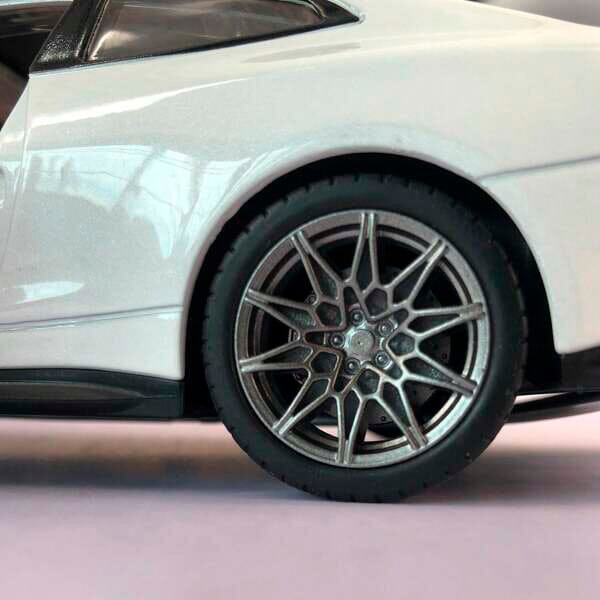 BMW M4 G82 em Escala 1:24 BMW M4 G82 em Escala 1:24 Guzer Racing 