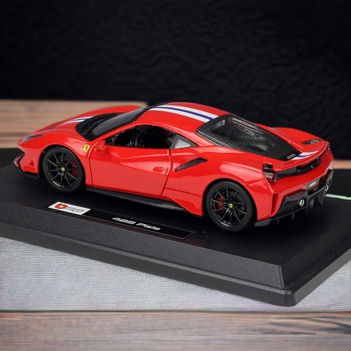 Ferrari 488 Pista em Escala 1:24 Ferrari 488 Pista Escala 1:24 Guzer Racing 