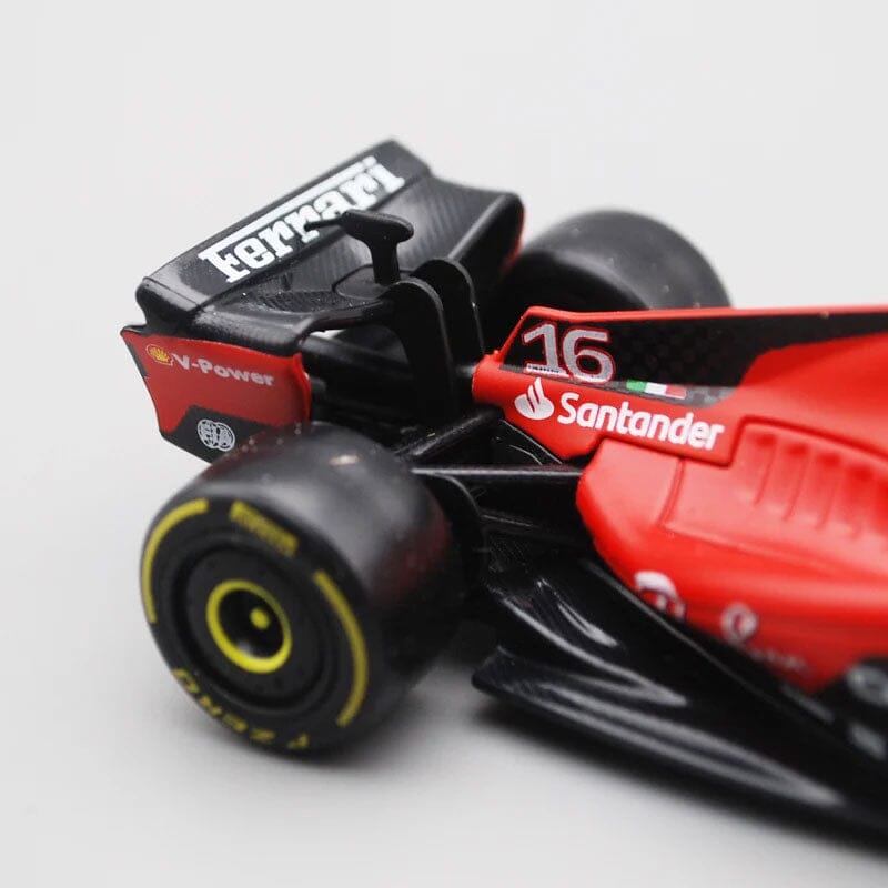 Ferrari F1 Modelo SF23 Ano 2023 Ferrari F1 Modelo SF23 Ano 2023 (Escala 1:43) Guzer Racing 