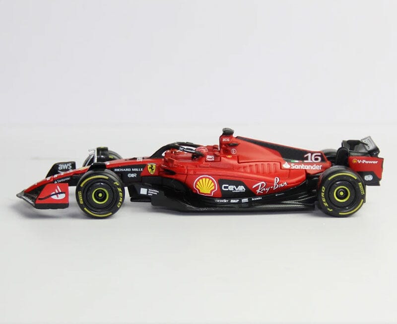 Ferrari F1 Modelo SF23 Ano 2023 Ferrari F1 Modelo SF23 Ano 2023 (Escala 1:43) Guzer Racing 