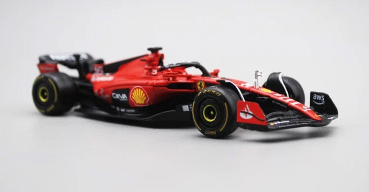 Ferrari F1 Modelo SF23 Ano 2023 Ferrari F1 Modelo SF23 Ano 2023 (Escala 1:43) Guzer Racing 