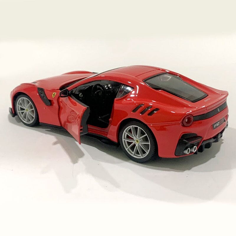 Ferrari F12 TDF Escala 1:24 Ferrari F12 TDF Escala 1:24 Guzer Racing 