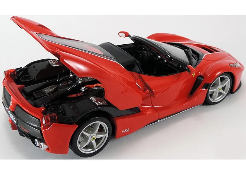 Ferrari LaFerrari Aperta (Escala 1:24) Ferrari LaFerrari Aperta (Escala 1:24) Guzer Racing 