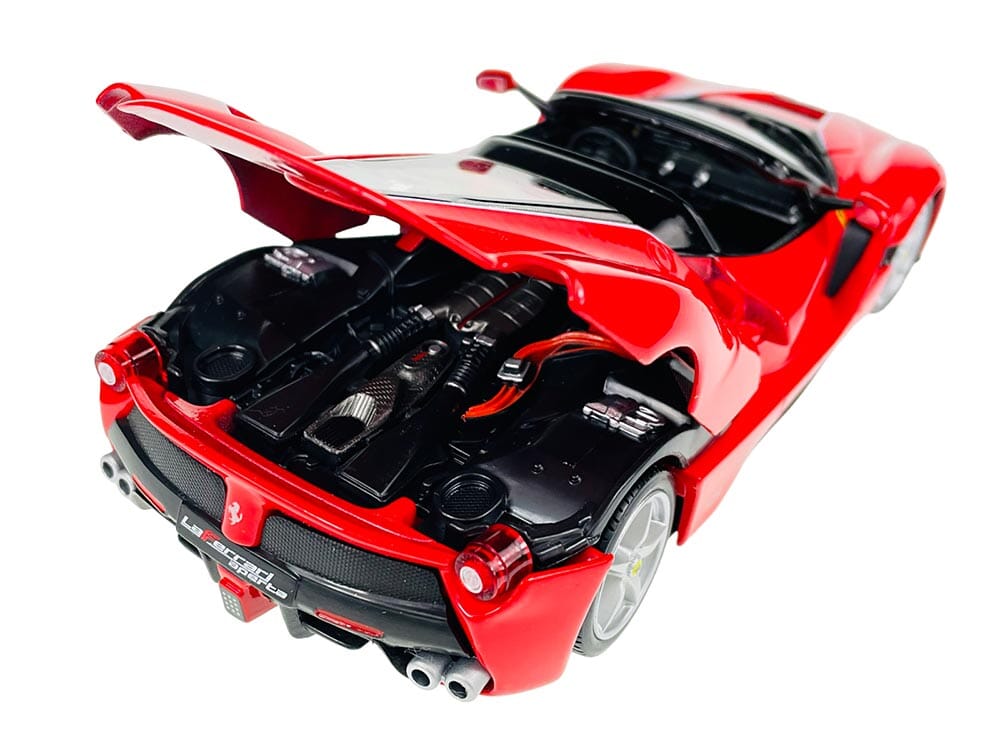 Ferrari LaFerrari Aperta (Escala 1:24) Ferrari LaFerrari Aperta (Escala 1:24) Guzer Racing 