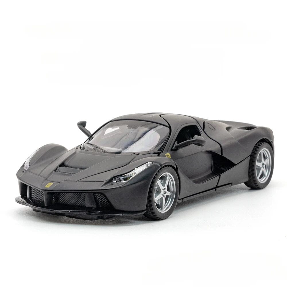 Ferrari LaFerrari (Escala 1:32) Ferrari LaFerrari (Escala 1:32) Guzer Racing Preto 