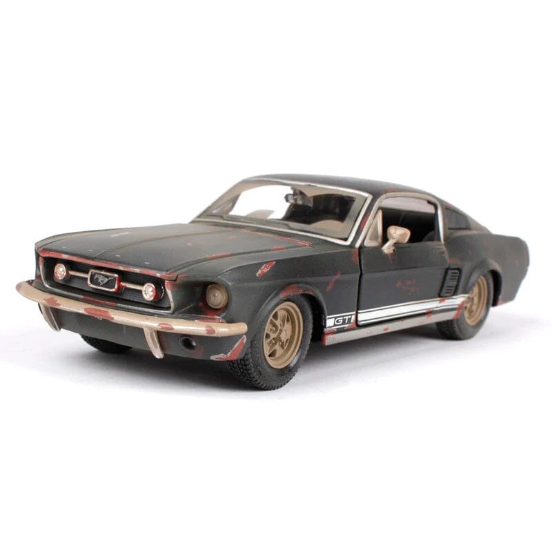 Ford Mustang GT 1967 Old Friends Ford Mustang GT 1967 Old Friends em Escala 1:24 Guzer Racing 