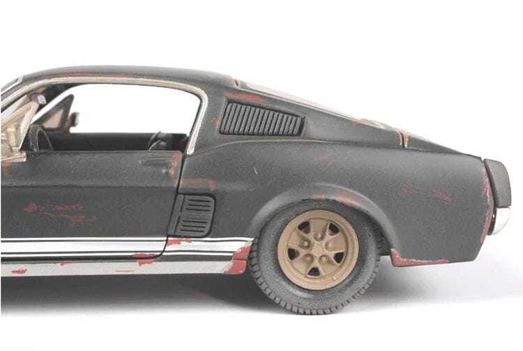 Ford Mustang GT 1967 Old Friends Ford Mustang GT 1967 Old Friends em Escala 1:24 Guzer Racing 