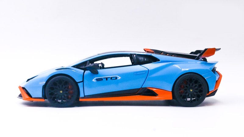 Lamborghini Huracán STO (Escala 1:18) Lamborghini Huracán STO (Escala 1:18) Guzer Racing 