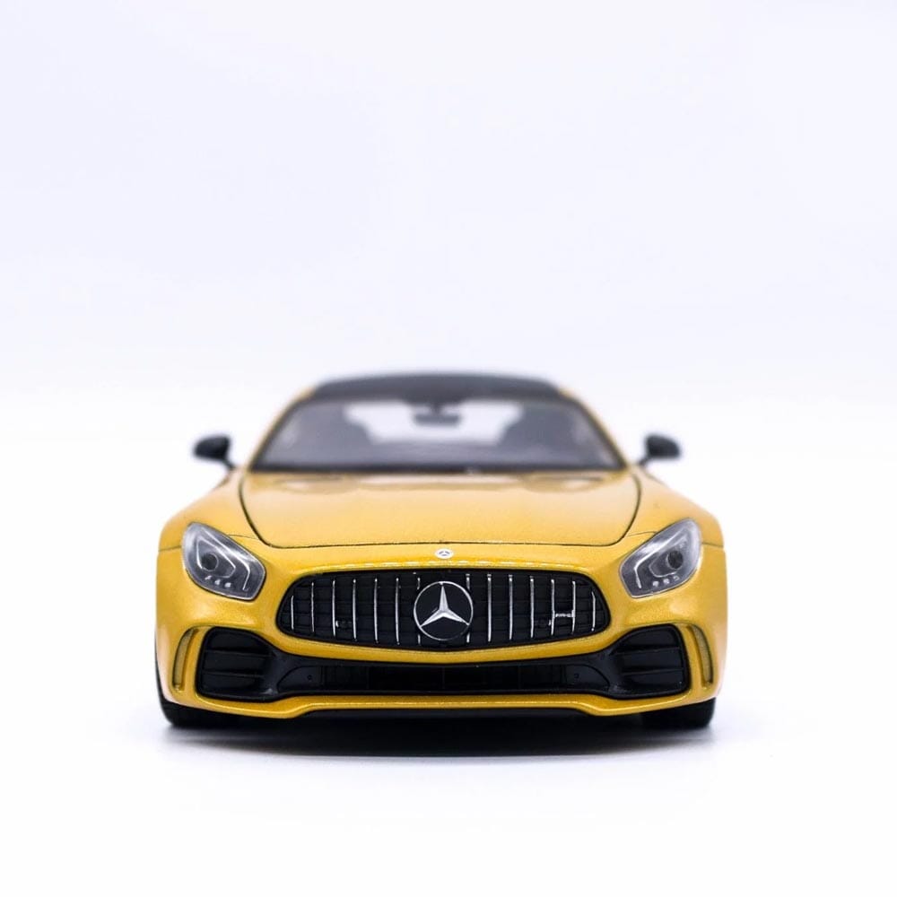 Mercedes AMG GT R Mercedes AMG GT R em Escala 1:24 Guzer Racing 