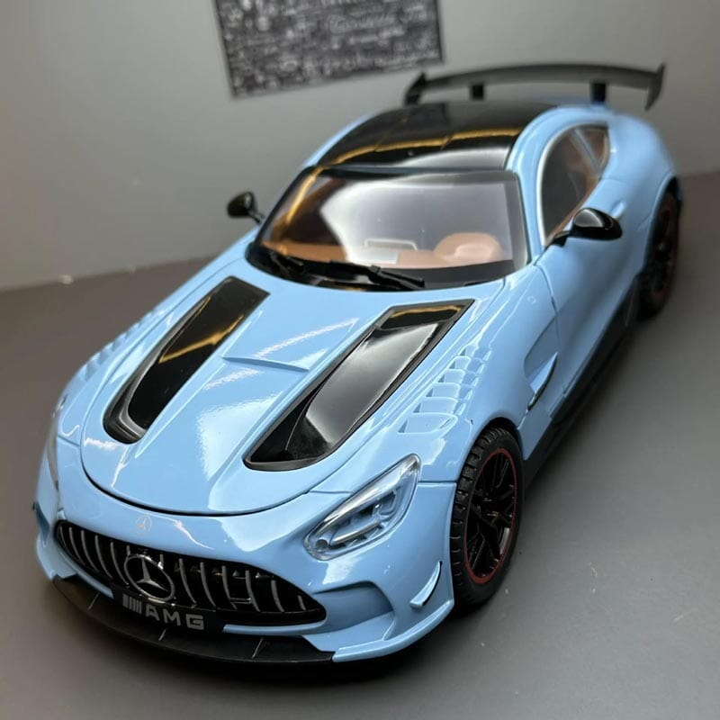 Mercedes GT3 AMG (Escala 1:18) Maxi-Miniatura de Mercedes GT3 AMG (Escala 1:18) Guzer Racing 