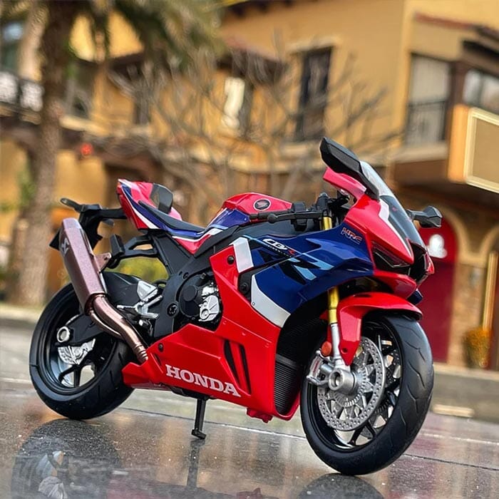 Miniatura de Moto Honda CBR 1000RR Miniatura de Moto Honda CBR 1000RR (Escala 1:12) Guzer Racing 
