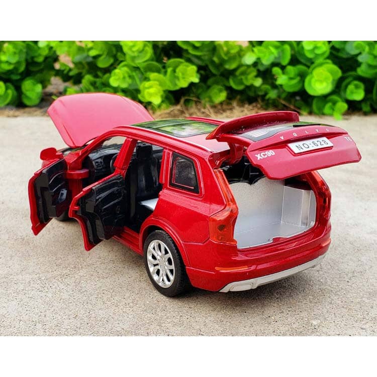 Miniatura de Volvo XC90 em Metal com Som, Luz e Fricção Miniatura de Volvo XC90 em Metal Guzer Racing 