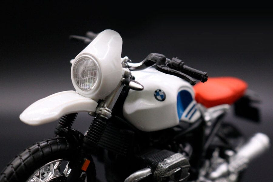 Moto BMW R nineT Urban G/S Moto BMW R nineT Urban G/S em Escala 1:24 Guzer Racing 