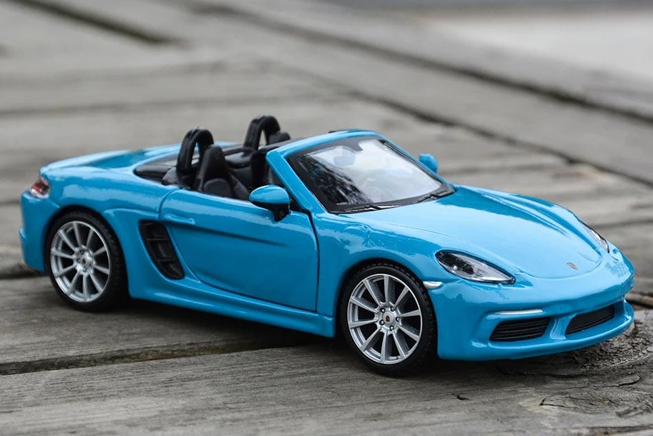 Porsche 718 Boxster (Escala 1:24) Guzer Racing 