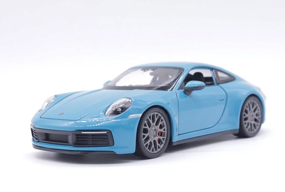 Porsche 911 Carrera 4S em Escala 1:24 Porsche 911 Carrera 4S em Escala 1:24 Guzer Racing 