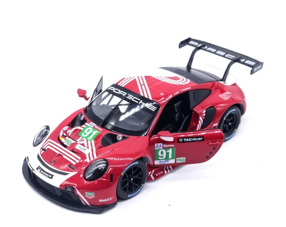 Porsche 911 RSR em Escala 1:24 Porsche 911 RSR em Escala 1:24 Guzer Racing 