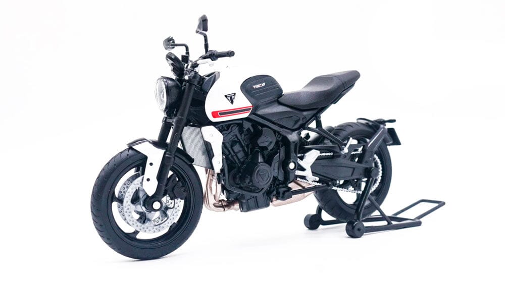Triumph Trident 660 Triumph Trident 660 em Escala 1:12 Guzer Racing 