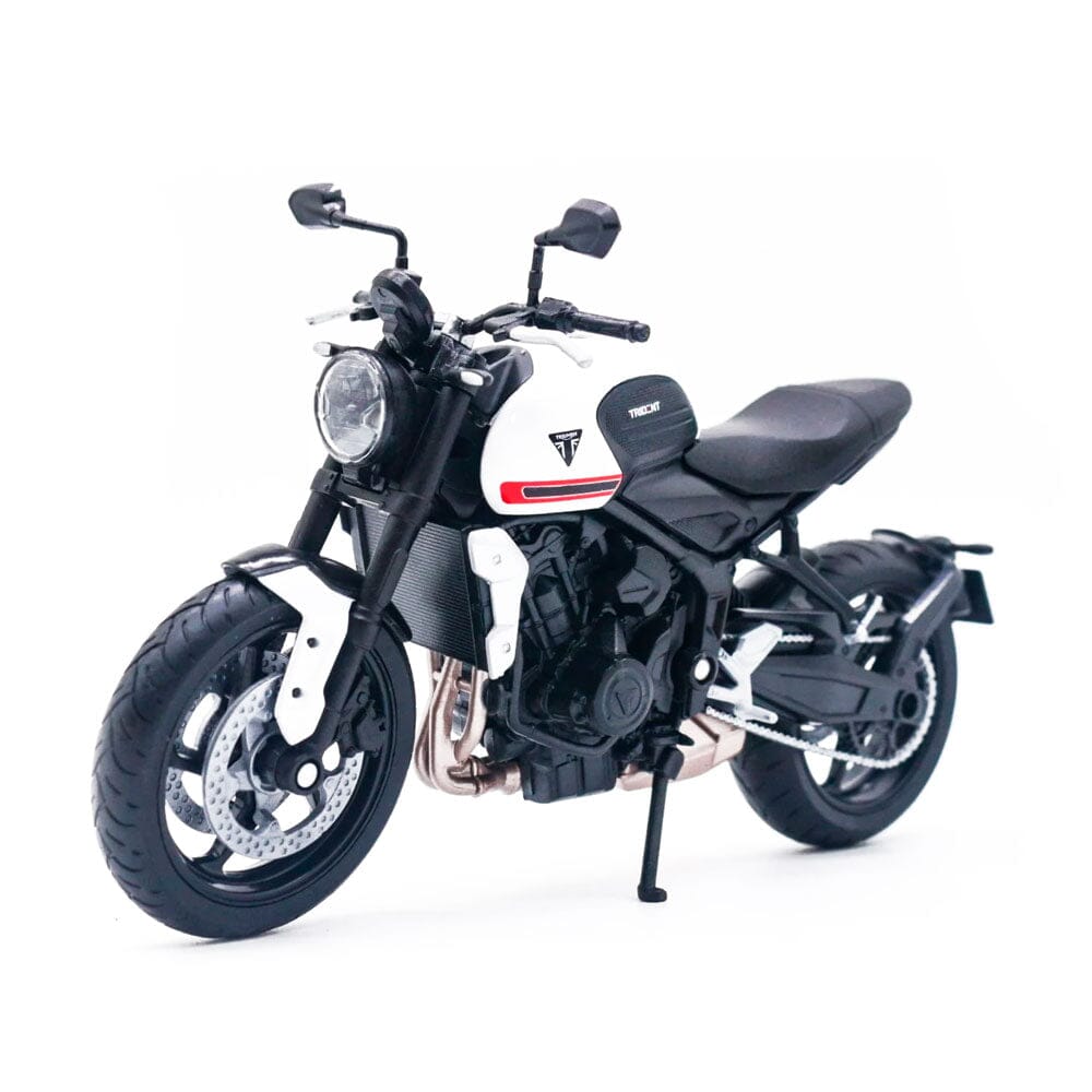 Triumph Trident 660 Triumph Trident 660 em Escala 1:12 Guzer Racing Branco 